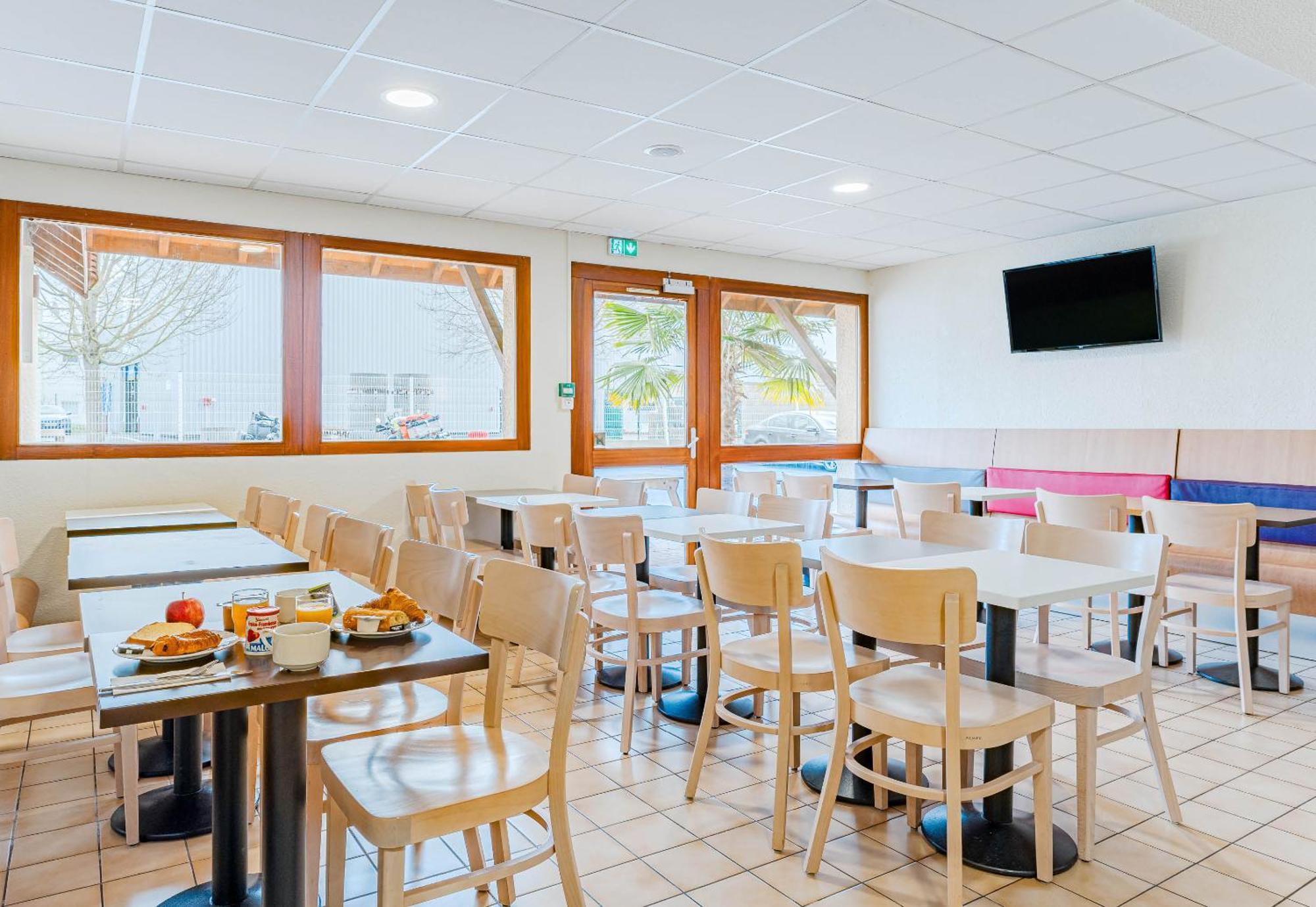B&B Hotel Chatellerault Ngoại thất bức ảnh