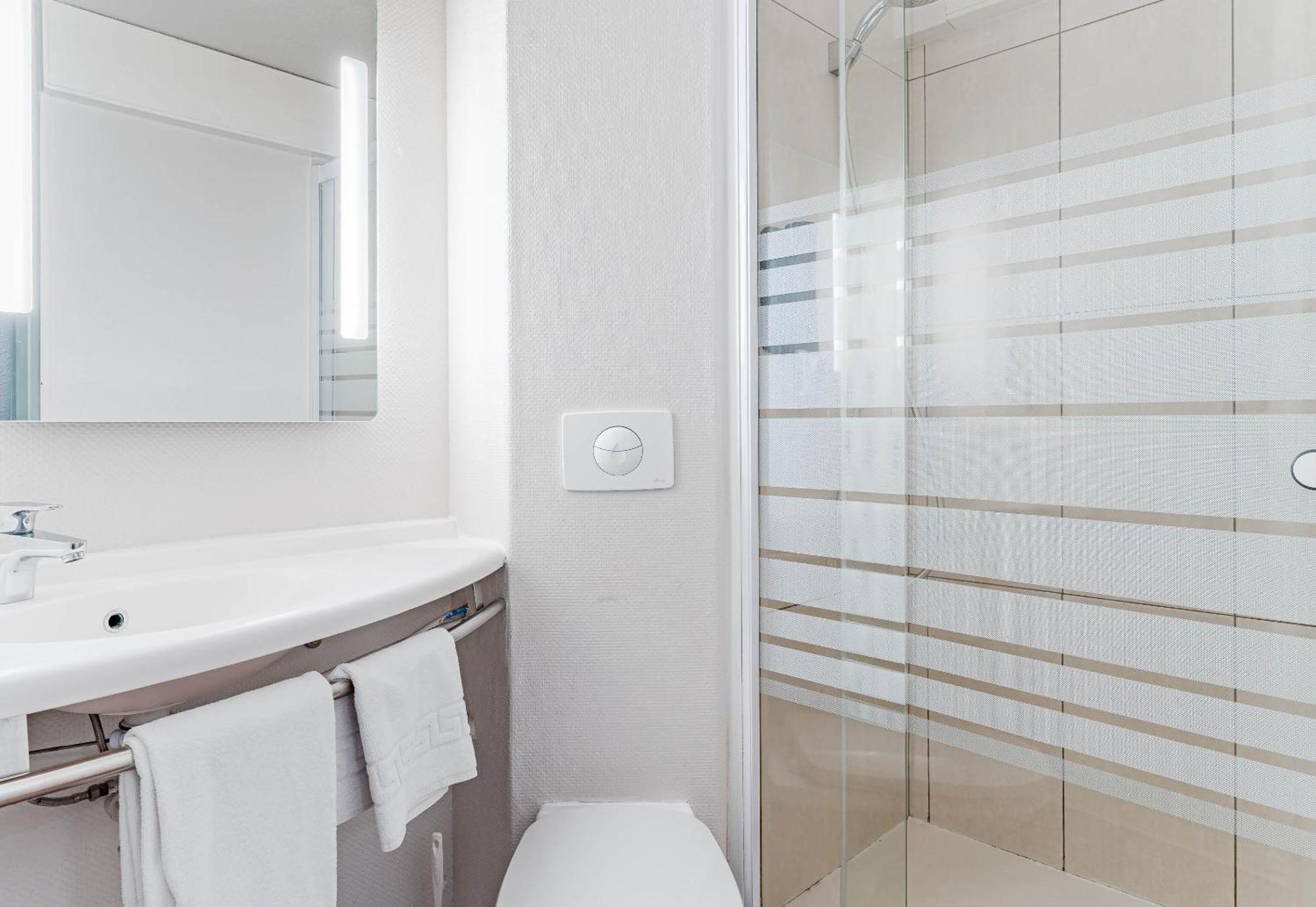 B&B Hotel Chatellerault Ngoại thất bức ảnh