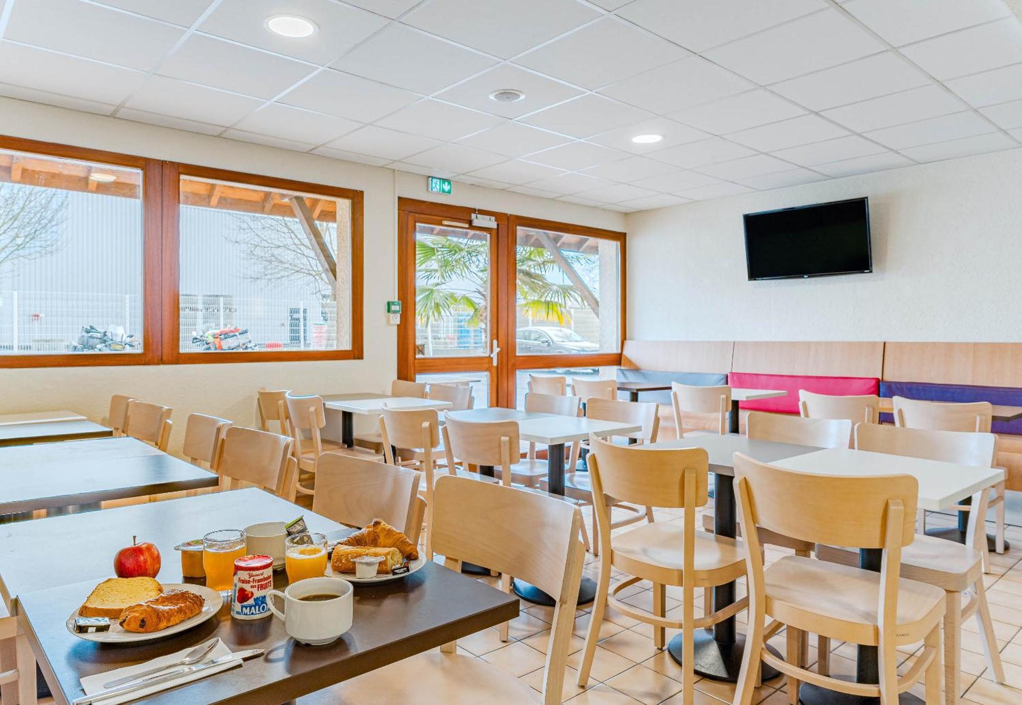 B&B Hotel Chatellerault Ngoại thất bức ảnh