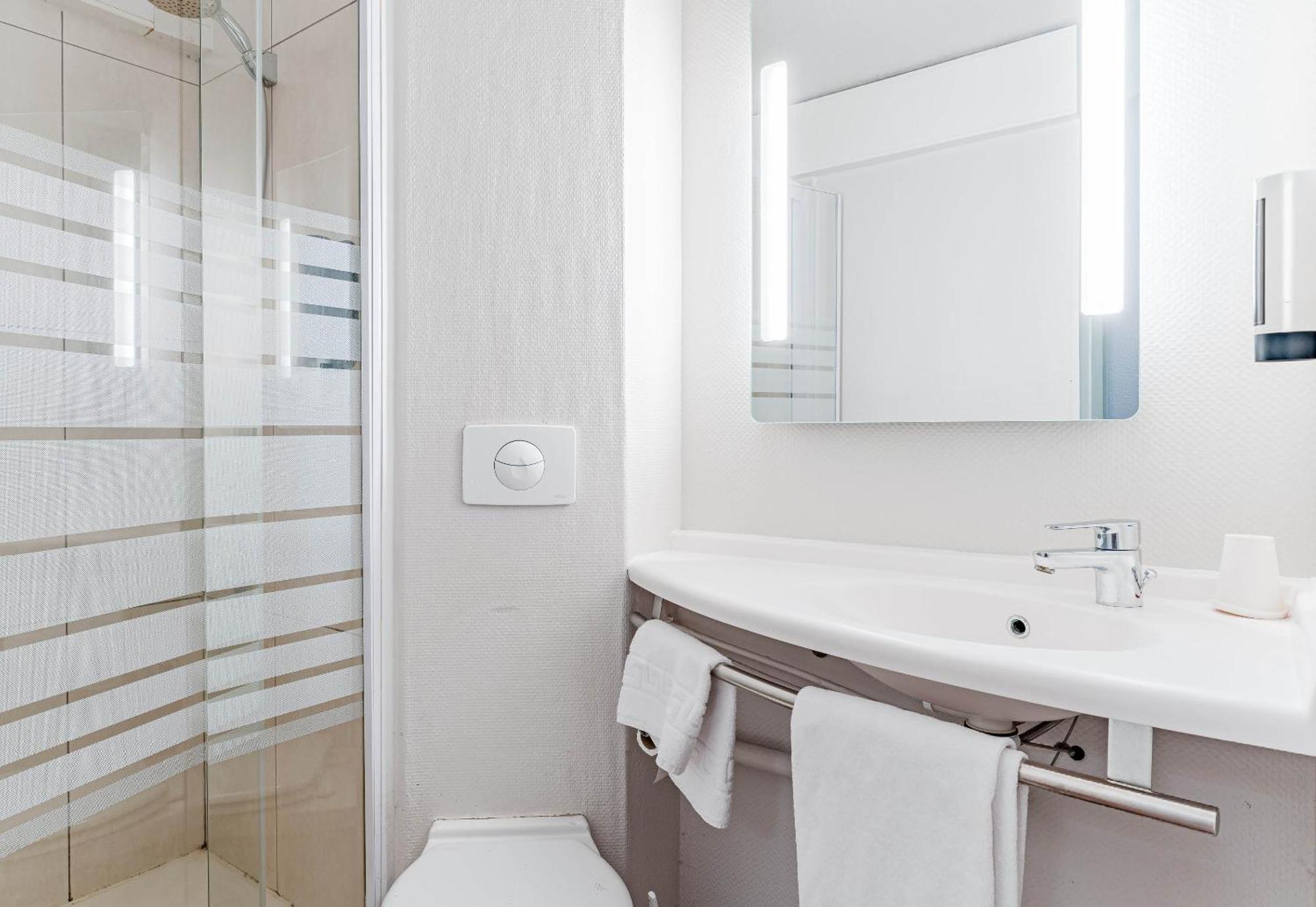 B&B Hotel Chatellerault Ngoại thất bức ảnh