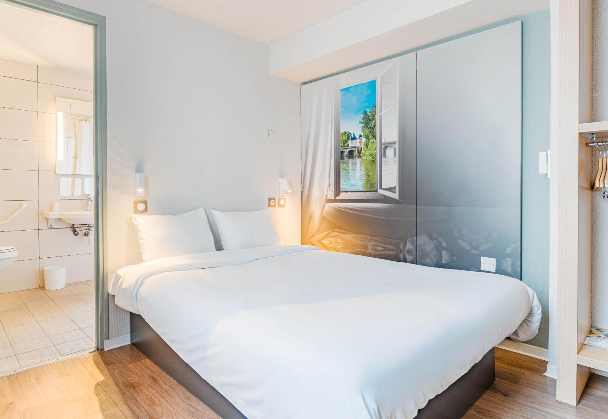 B&B Hotel Chatellerault Ngoại thất bức ảnh